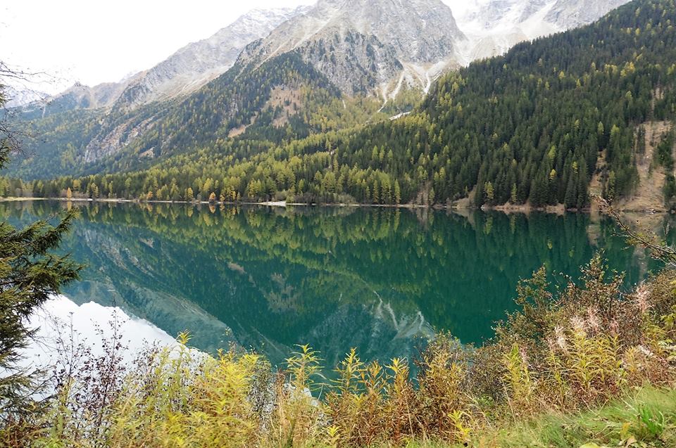 Lago alpino in Val Pusteria